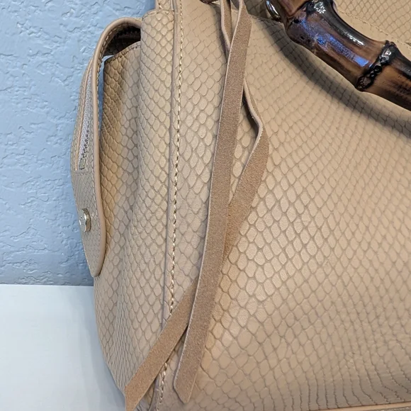 Elaine Turner Tan Snakeskin Embossed Leather Bamboo Handle Satchel Crossbody Bag - Picture 5 of 16